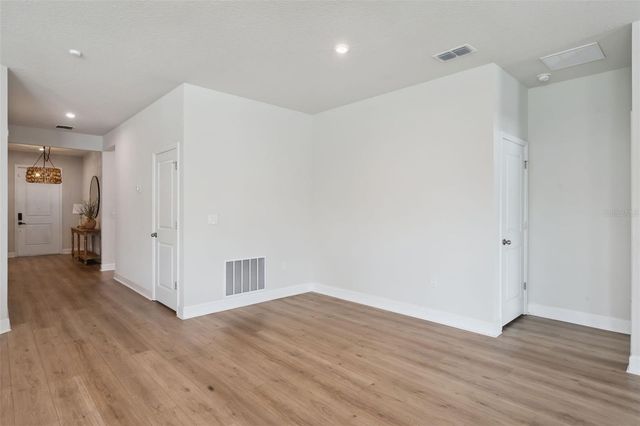 455 WINTER SOLSTICE LANE, Mount Dora, FL 32757