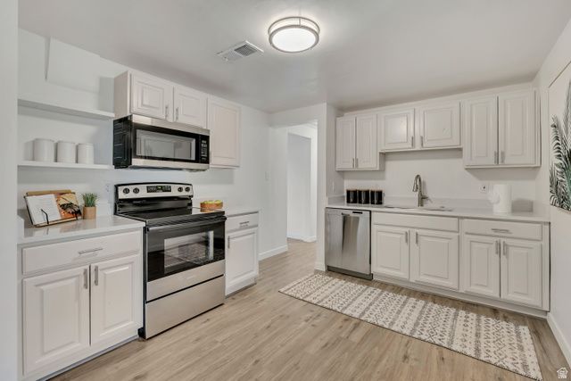 2260 E HAUN AVE, Holladay, UT 84121