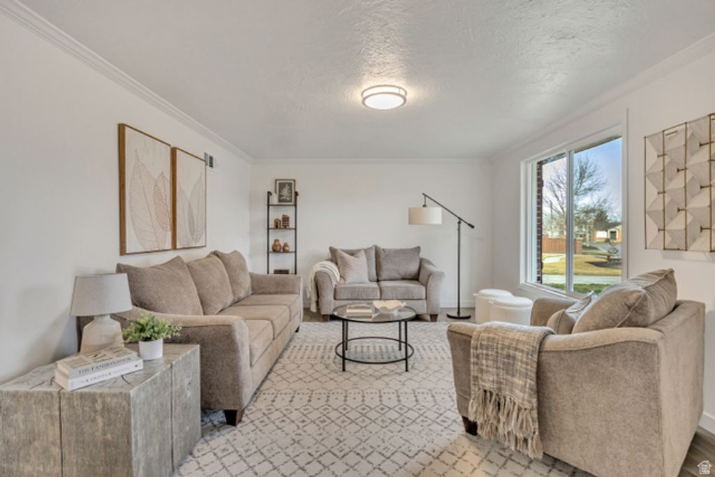 2260 E HAUN AVE, Holladay, UT 84121