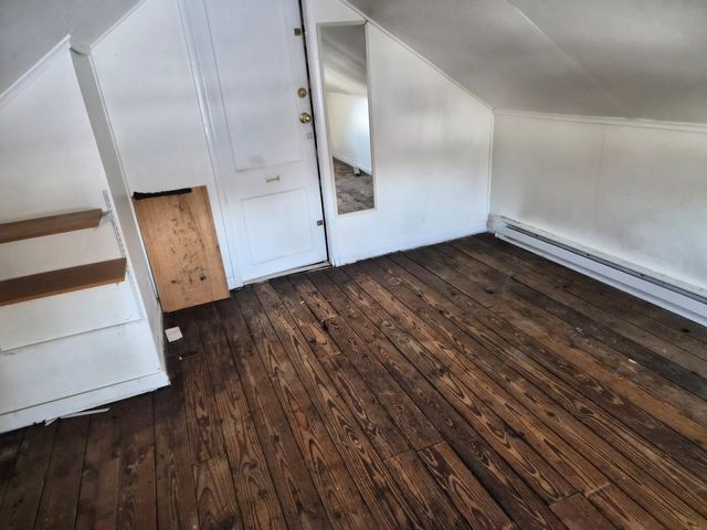 810 CAMLIN Avenue, Rockford, IL 61103