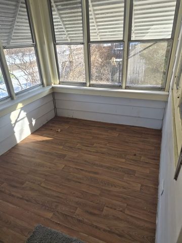 810 CAMLIN Avenue, Rockford, IL 61103