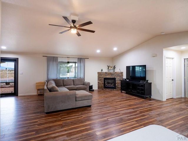 486 E Earl Dr, Pueblo West, CO 81007