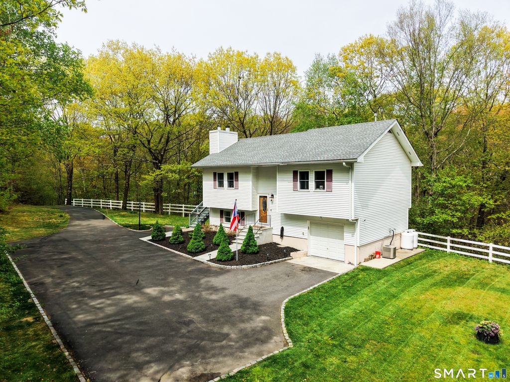 1118 Spindle Hill Road, Wolcott, CT 06716