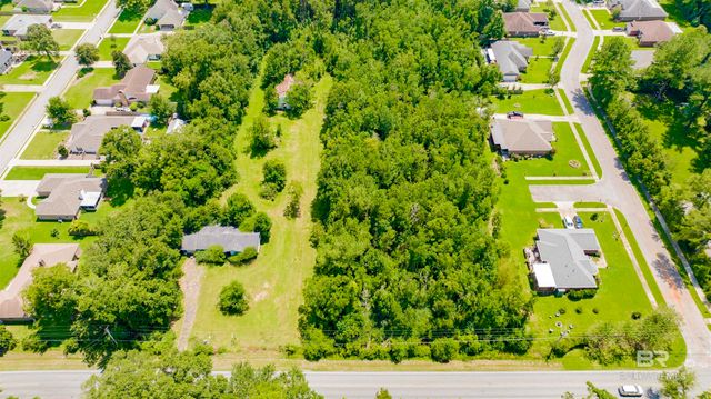 9488 GAYFER RD Extension, Fairhope, AL 36532