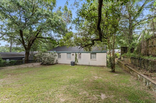 458 Yevonne Curv, Mobile, AL 36609