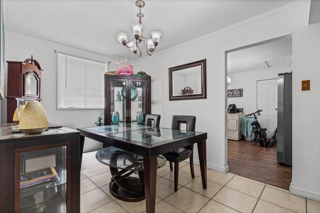 458 Yevonne Curv, Mobile, AL 36609