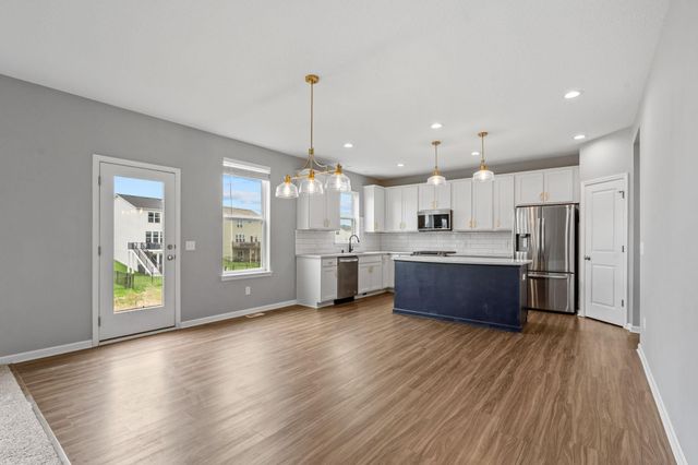 11791 Upper 31st Street N, Lake Elmo, MN 55042