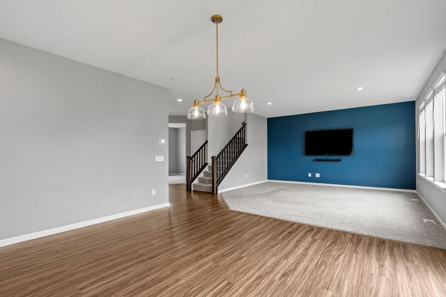 11791 Upper 31st Street N, Lake Elmo, MN 55042
