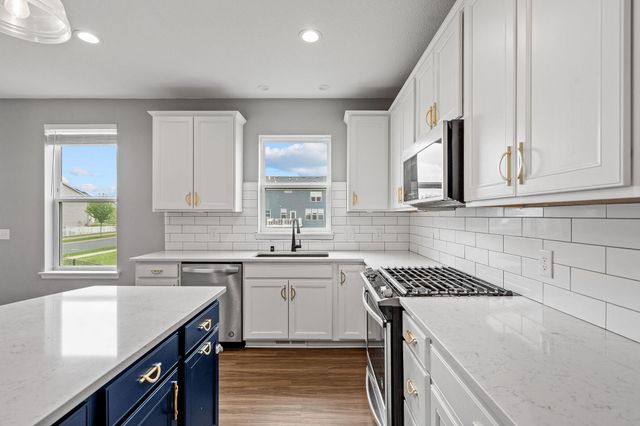 11791 Upper 31st Street N, Lake Elmo, MN 55042