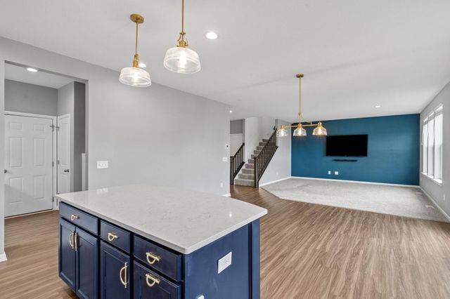 11791 Upper 31st Street N, Lake Elmo, MN 55042