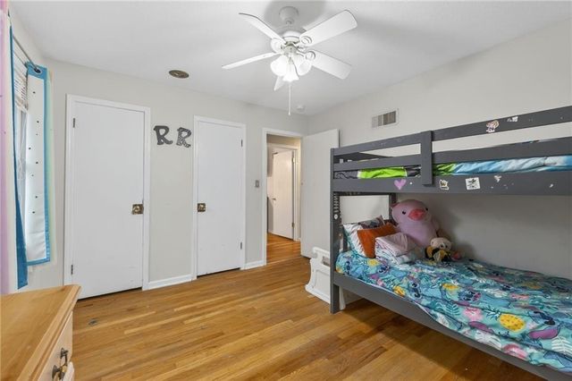 6761 N Woodland Avenue, Kansas City, MO 64118