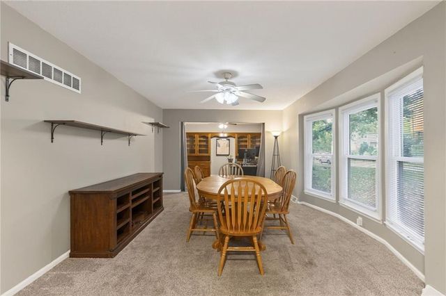 6761 N Woodland Avenue, Kansas City, MO 64118