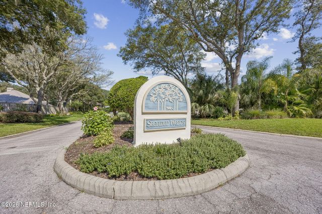 2010 MARYE BRANT Loop S, Neptune Beach, FL 32266