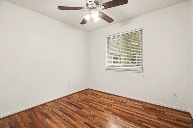 2909 Forest Hills Drive, League City, TX 77573