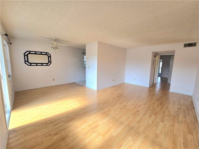 89 Crooked Tree Lane 103, Vero Beach, FL 32962