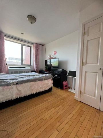 14326 41ST Avenue 7B, Flushing, NY 11355
