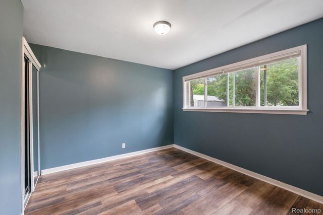 2495 Walce Drive, West Bloomfield Charter Township, MI 48324