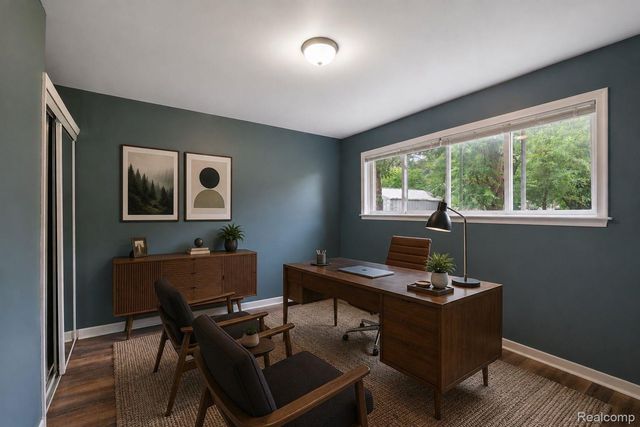 2495 Walce Drive, West Bloomfield Charter Township, MI 48324