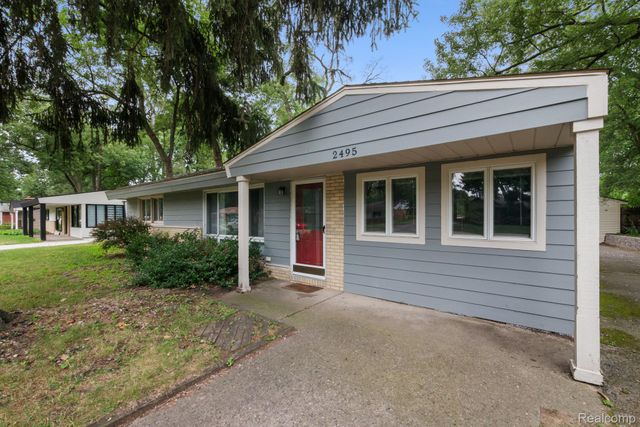 2495 Walce Drive, West Bloomfield Charter Township, MI 48324