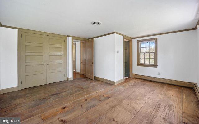 10 NANCY LN, Phoenixville, PA 19460