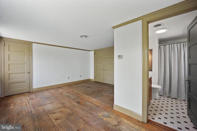 10 NANCY LN, Phoenixville, PA 19460