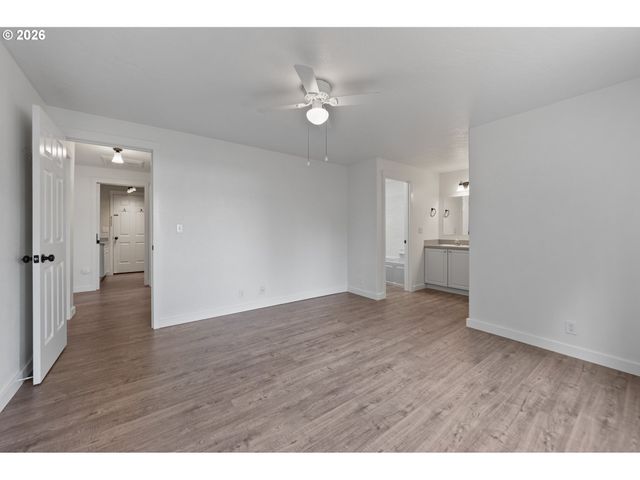 149 73RD St, Springfield, OR 97478