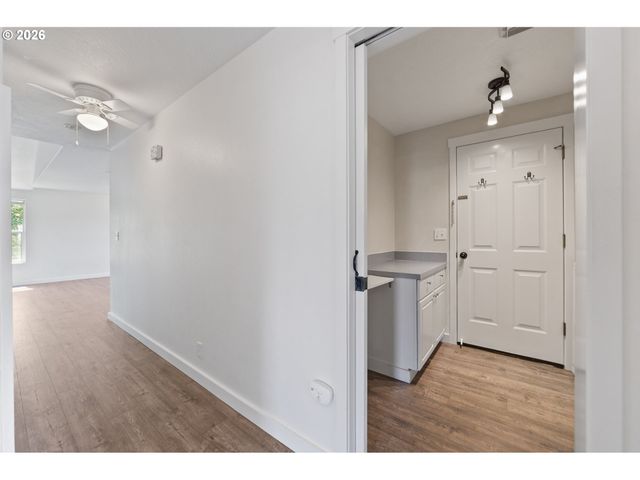 149 73RD St, Springfield, OR 97478