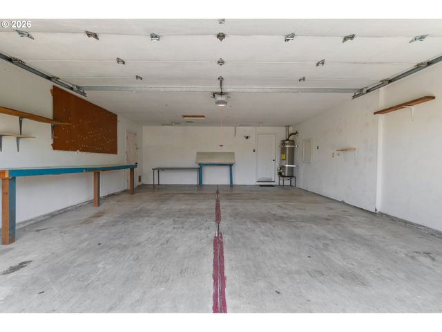 149 73RD St, Springfield, OR 97478