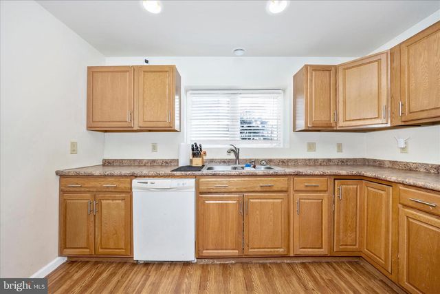 241 N FRANKLIN STREET, Chambersburg, PA 17201