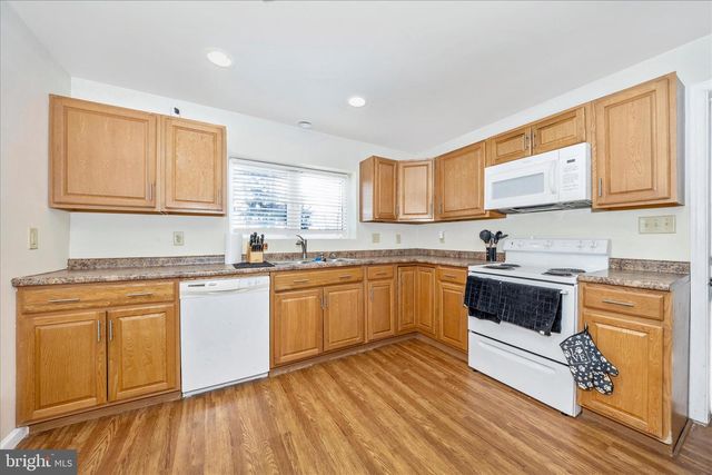 241 N FRANKLIN STREET, Chambersburg, PA 17201