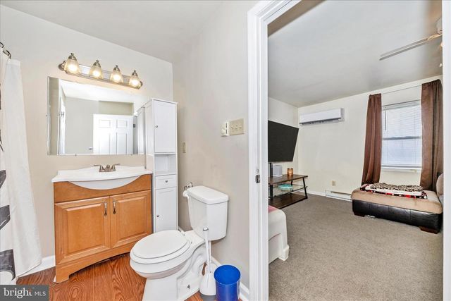 241 N FRANKLIN STREET, Chambersburg, PA 17201