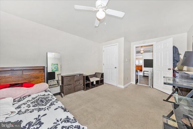 241 N FRANKLIN STREET, Chambersburg, PA 17201