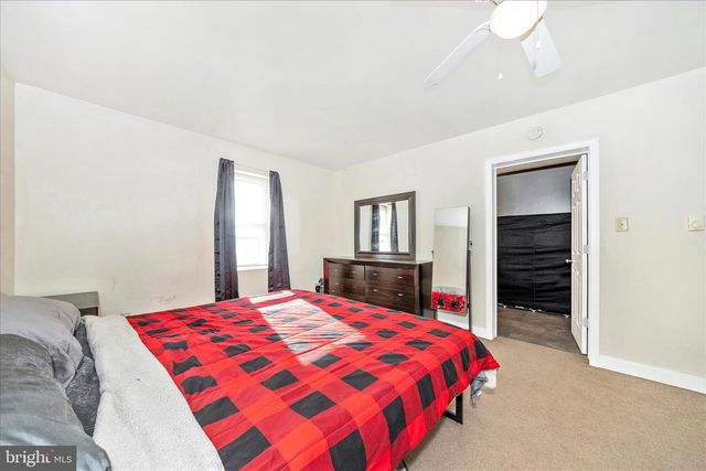 241 N FRANKLIN STREET, Chambersburg, PA 17201