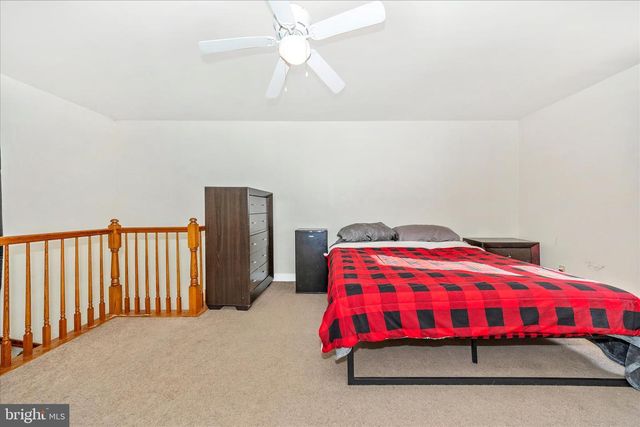 241 N FRANKLIN STREET, Chambersburg, PA 17201