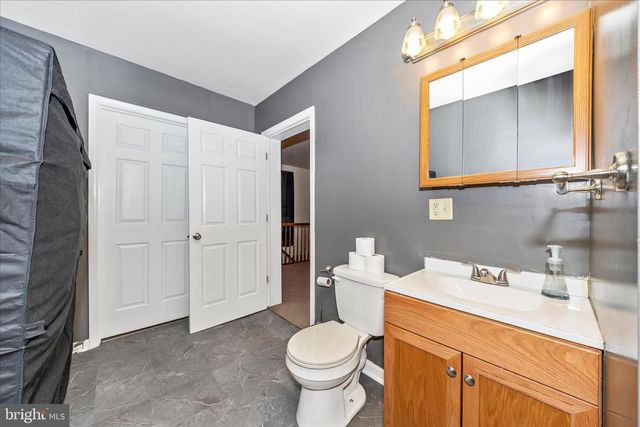 241 N FRANKLIN STREET, Chambersburg, PA 17201