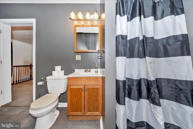 241 N FRANKLIN STREET, Chambersburg, PA 17201