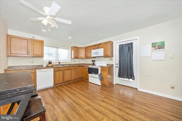 241 N FRANKLIN STREET, Chambersburg, PA 17201