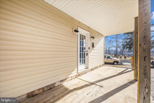 241 N FRANKLIN STREET, Chambersburg, PA 17201