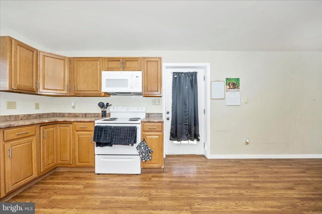 241 N FRANKLIN STREET, Chambersburg, PA 17201