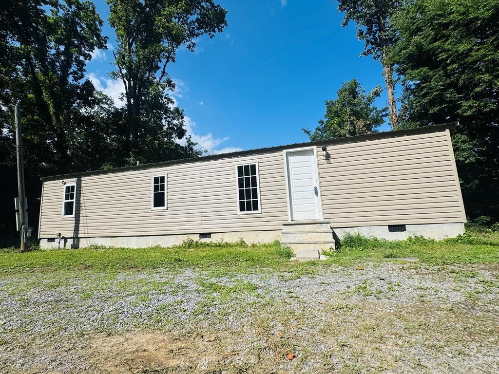 3653 Airport Road, Dalton, GA 30721