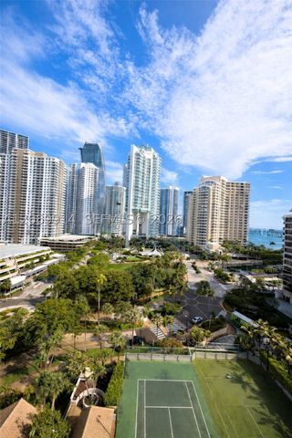 520 Brickell Key Dr A1421, Miami, FL 33131