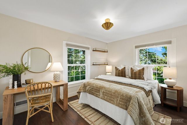 2034 Federal Avenue E, Seattle, WA 98102