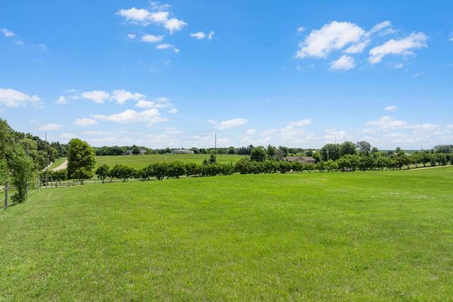 7917 165th Street E, Prior Lake, MN 55372