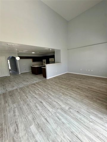 5445 CHANDLER DRIVE, Winter Haven, FL 33884