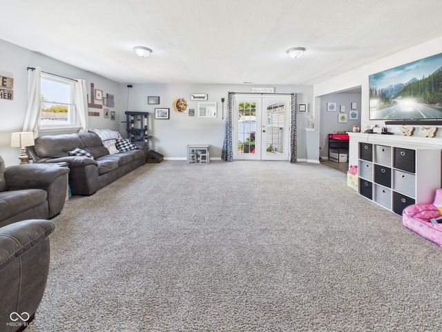 503 N 10th Street, Middletown, IN 47356