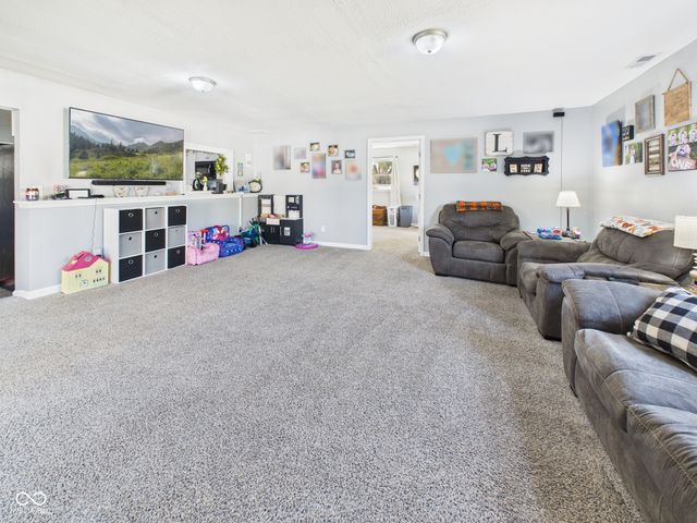 503 N 10th Street, Middletown, IN 47356