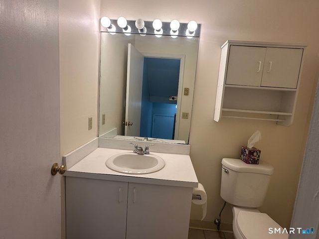 925 Oronoke Road 100I, Waterbury, CT 06708