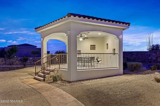 4321 Venetian Loop, Las Cruces, NM 88011