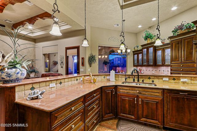 4321 Venetian Loop, Las Cruces, NM 88011