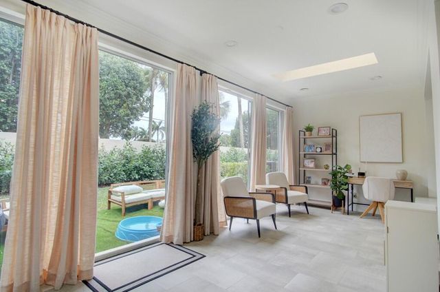 6744 Via Regina, Boca Raton, FL 33433
